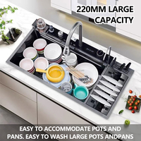 Évier de cuisine multifonctionnel en acier inoxydable mat pour projets d'appartements OEM avec robinet numérique LED intelligent