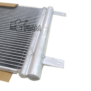 Condenseur de climatisation automobile 6840034001 pour Ssangyong Korando III 2.0 Kia Hyundai - Product Image 4