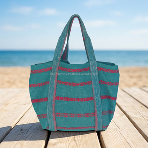 กระเป๋าถือ Kantha ตะเข็บมือวินเทจสไตล์อินเดียใหม่ - Product Image 4
