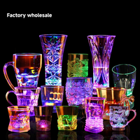 Coupe Lumineuse, Coupe à Œuf en Plastique LED Amazo, Coupe d'Ambiance pour Bar et Fêtes, Coupe à Vin Rouge Sans Pied, Coupe Spécialisée Personnalisée