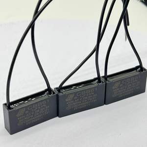 Condensateur de moteur AC en film de polypropylène CBB61 2uf 250V-400V Hongye Montage en <span class=keywords><strong>surface</strong></span> <span class=keywords><strong>Petite</strong></span> taille Longue durée de vie pour ventilateur <span class=keywords><strong>Climatiseur</strong></span> - Product Image 3