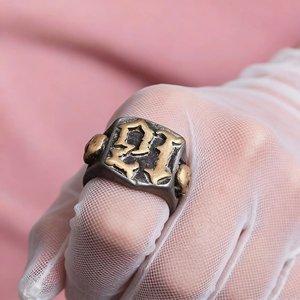 Herrenring aus Edelstahl mit Dominantem Totenkopf-Design, Modischer Geisterkopf-<span class=keywords><strong>Ring</strong></span> - Product Image 3