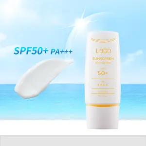 OEM ครีมแยกความชุ่มชื้นครีมกันแดด SPF 50+ ฉลากส่วนตัว 50 มล. ครีมกันแดดไวท์เทนนิ่ง