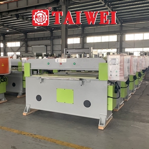 Machine <span class=keywords><strong>de</strong></span> découpe <span class=keywords><strong>de</strong></span> cuir 2025 / Machines <span class=keywords><strong>de</strong></span> découpe <span class=keywords><strong>de</strong></span> chaussures à quatre colonnes <span class=keywords><strong>de</strong></span> précision pour plaques - Product Image 4