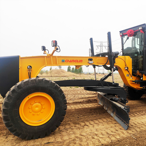 Nouvelle Niveleuse Routière Changlin de Bonne Qualité 140K 180hp avec Moteur PY180H, Boîte de Vitesses, Pompe Économe en Énergie, Lame 3658x580mm, 74.6KN – Excellent État - Product Image 2