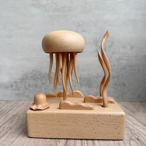Ornamento Creativo <span class=keywords><strong>in</strong></span> <span class=keywords><strong>Legno</strong></span> Massello a Forma di Medusa, Artigianato <span class=keywords><strong>in</strong></span> <span class=keywords><strong>Legno</strong></span> per Alleviare lo Stress, Decorazione per la <span class=keywords><strong>Casa</strong></span> Virale su Internet, Regalo - Product Image 4
