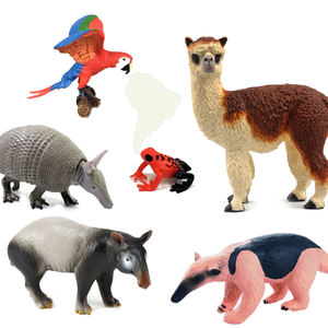 Modelli di Animali Sudamericani: Pappagallo, Armadillo, Alpaca, Tapir, Rana Avvelenata, Orso Martello, Giocattoli in Plastica - Product Image 1
