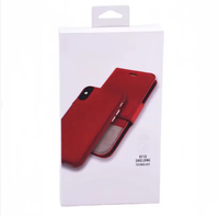 Boîte cadeau rigide de luxe pour téléphone avec logo personnalisé en relief et pelliculage mat, intérieur floqué écologique, fermeture magnétique