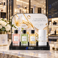 Support d'affichage personnalisé en acrylique pour produits de maquillage et de parfumerie, pour boutique, présentoir de parfums