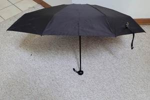 Mini parapluie portable 5 plis avec baleines en alliage, logo personnalisé, double usage soleil et pluie, protection UV, couleur personnalisable - Product Image 4