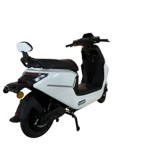 Moto à moteur central, vitesse maximale 160 km/h et autonomie 300 km - Product Image 6