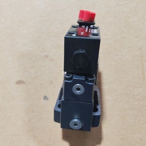 Vanne hydraulique de commande directionnelle 4 voies 315 bars 60 L/min Équipement industriel DBW30 B2-52 4WE 6 D62EG24N9K4 - Product Image 3