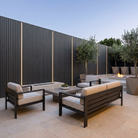 Panneaux de grille en bambou WPC co-extrudés sans formaldéhyde, insonorisants, à rainures 3D pour la décoration de fond de télévision à domicile