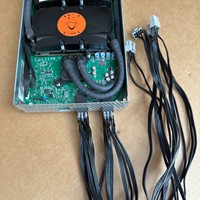 Carte mère Fujitsu CX400M4 V100-32G à quatre cartes avec refroidissement par eau, module SXM2 V100, CX2570M4