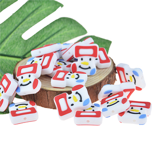 Entrega Rápida, Grado Alimenticio, Abalorios de Silicona con Forma de Botas Navideñas y Personajes, para Collares Masticables DIY y Bolígrafos Beadabl, Temática Navideña - Product Image 1