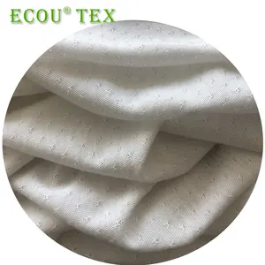Tissu Popeline 100% Coton Biologique Certifié GOTS 140 GSM Léger Teint Uni pour Textile de Maison & Ameublement OEKO-TEX Vente en Gros - Product Image 1