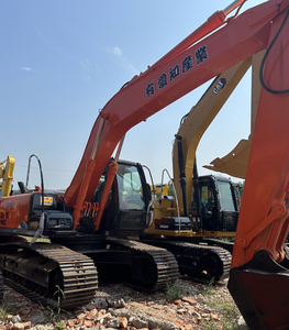 Excavatrice sur chenilles Hitachi ZX160 d'occasion de haute qualité, de taille moyenne, 16 tonnes, faible nombre d'heures de travail, sans révision majeure, vente chaude - Product Image 1