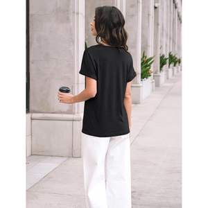 2025 femmes 2025 printemps mince Style mignon basique tenues à la mode col en v à manches courtes T-Shirt respirant été hauts - Product Image 3