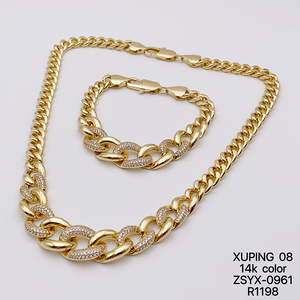 Set di Gioielli XUPING per Uomo, <span class=keywords><strong>Collana</strong></span> e Bracciale Placcati in Oro 14K, Stile Hip Hop con Cristalli, Design Personalizzato - Product Image 1