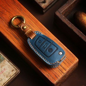 Pour <span class=keywords><strong>Audi</strong></span> Q3 35TFSI Q5 <span class=keywords><strong>A1</strong></span> A3 Accessoires Pliant <span class=keywords><strong>Clé</strong></span> Couverture De Luxe Étui En Cuir Avec Porte-clés En Métal - Product Image 5