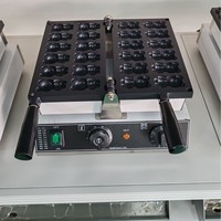 En stock, revêtement antiadhésif, snack commercial, 10 pièces, gaufrier en forme de petit ours, 2000W, machine à gaufres électrique, adorable gaufrier panda