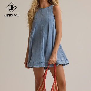 Nouvelle Robe en Jean Décontractée de Luxe Sans Manches avec Patchwork 2026 – Mini-Robe en Jean Personnalisée en Coton Biologique - Product Image 1