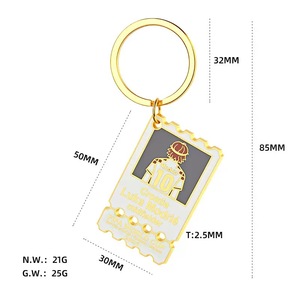 Llaveros de Estrellas <span class=keywords><strong>del</strong></span> Fútbol <span class=keywords><strong>Mundial</strong></span> 2026 al por Mayor, Dijes Esmaltados Estilo Boleto, Colgantes de Camisetas de Jugadores de Fútbol, Recuerdos para Aficionados, Aleación de Oro - Product Image 6