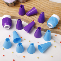 Ensemble de 7 douilles à pâtisserie en plastique pour décorer les gâteaux, outils de pâtisserie, embouts pour glaçage et crème florale pour gâteaux d'anniversaire/cupcakes/biscuits