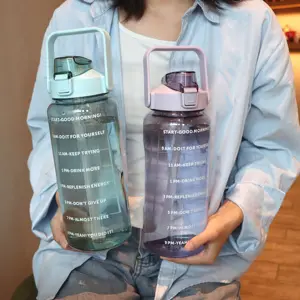 [Sparkling Mall] 2L Venta al por mayor Paja creativa Plástico 2 litros Pc Botella de agua deportiva de plástico