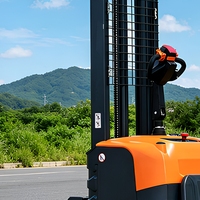 Fabricant professionnel de transpalettes électriques de 1,5 tonne et 2 tonnes, transpalettes électriques entièrement électriques, transpalettes robustes pour entrepôt