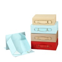 Boîtes en carton rigide personnalisées avec logo et poignée en PU, emballage en matériaux recyclés pour vêtements et chaussettes de marque de luxe, boîte cadeau