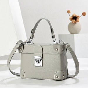 Sac à main femme exquis automne-hiver 2026, sac à main vert texturé de qualité supérieure, sac boîte tridimensionnel grande capacité - Product Image 3