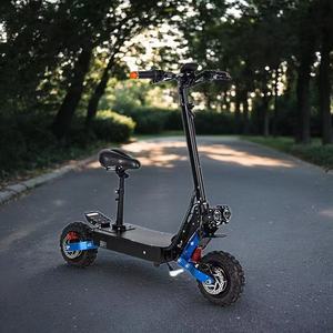 Patinete eléctrico plegable de doble Motor, 5600W de potencia, aleación de aluminio impermeable con asiento, batería inteligente, conveniente y rápido - Product Image 3