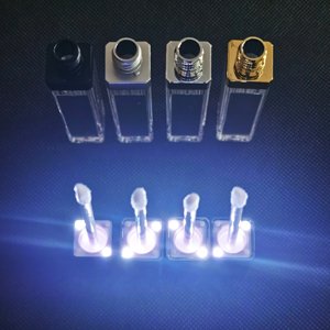 Tubo de brillo de labios para fiesta, accesorio vacío de moda de 7ml, brillante, con luz y espejo - Product Image 3