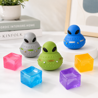 Nouveautés Jouet anti-stress créatif visage souriant, Peluche trèfle à quatre feuilles porte-bonheur, Jouet à presser et à soulager le stress