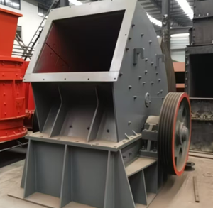 Trituradora de Impacto Pequeña de Alto Rendimiento con Motor, Caja de Cambios y Bomba para Planta de Trituración de Piedra Caliza, Marca Max. Capacidad de 850t/h - Product Image 1