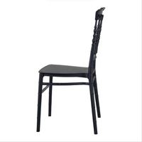 Chaise de salle à manger empilable Napoléon en résine PP, composants de construction pour la location événementielle, mobilier de restaurant et de mariage