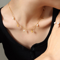 Collier de luxe plaqué or avec pendentif étoile et lune en perle d'eau douce, chaîne fine en acier inoxydable 316L, bijou tendance