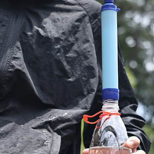 Filtre à eau portable pour l'extérieur, outils de purification des eaux usées de survie en cas d'urgence, filtre à boire direct avec paille pour la randonnée et le camping - Product Image 6
