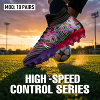 Chaussures de football professionnelles en gros, crampons respirants à tige haute, pour l'exportation mondiale et le service de livraison