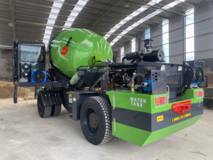 Camión Mezclador de Concreto Autocargable Xinyu de 4 Metros Cúbicos con Sistema Hidráulico Importado, 1 Año de Garantía, en Venta - Product Image 5