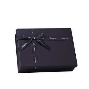 Caja de Regalo Rectangular de Cartón con Tapa Dorada Bronceada Mate, Diseño Cielo y Tierra, con Lazo para Empaque de Cumpleaños - Product Image 5