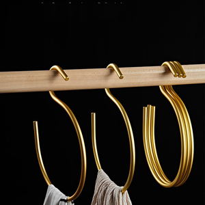 <span class=keywords><strong>Crochet</strong></span> d'été élégant en laiton doré Grand S <span class=keywords><strong>Crochet</strong></span> en dentelle creuse pour femmes pour suspendre des vêtements pour armoire cuisine salle de bain - Product Image 6