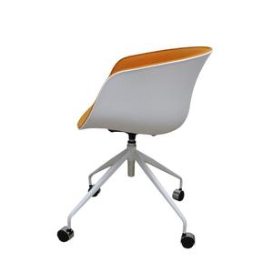 Silla de barra de metal con base cromada ajustable para uso doméstico y salón de belleza Silla de salón de ordenador para Barbero y taburete de manicura - Product Image 4