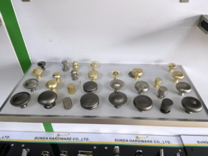 Modern Simple Single Hole Furniture Cabinet <strong>Knob</strong> Kitchen Cabinet Door <strong>Handle</strong> <strong>Knob</strong> Furniture <strong>Handles</strong> &amp; <strong>Knobs</strong> - Product Image 6