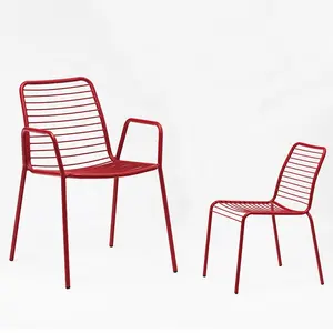 Sıcak satış dış mekan mobilyası Bistro tel Metal bahçe yemek sandalye olaylar için Ultralight çelik istiflenebilir paslanmaz çelik sandalye ve masa