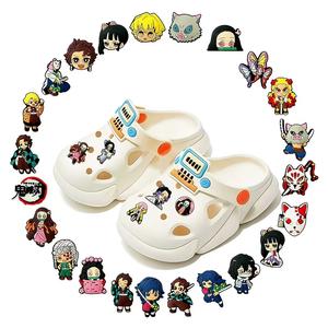 HY Wholesale Accessoires en PVC de haute qualité, style dessin animé, boucles décoratives en caoutchouc, breloques <span class=keywords><strong>Demon</strong></span> <span class=keywords><strong>Slayer</strong></span> pour sabots - Product Image 3