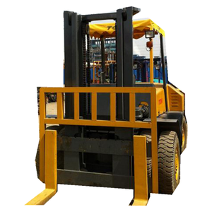 <b>Used</b> TCM Diesel Forklift 7 Ton 4WD Solid Tire Rough Terrain Good Condition Three Stage Mast 1220mm Fork Length - Product Image 1