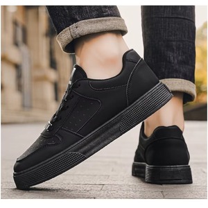 Chaussures de sport décontractées pour hommes, respirantes, à lacets, en PU, à semelle simple, pour le printemps, très vendues - Product Image 1