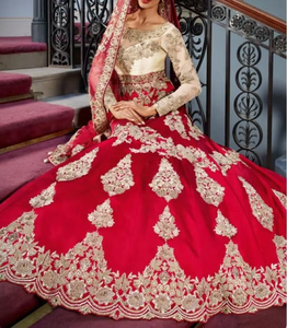 Lehenga Choli de mariée de luxe brodé Zardozi, tenue de mariage indienne/pakistanaise de créateur, dernière collection 2019, couleur personnalisée, velours - Product Image 5